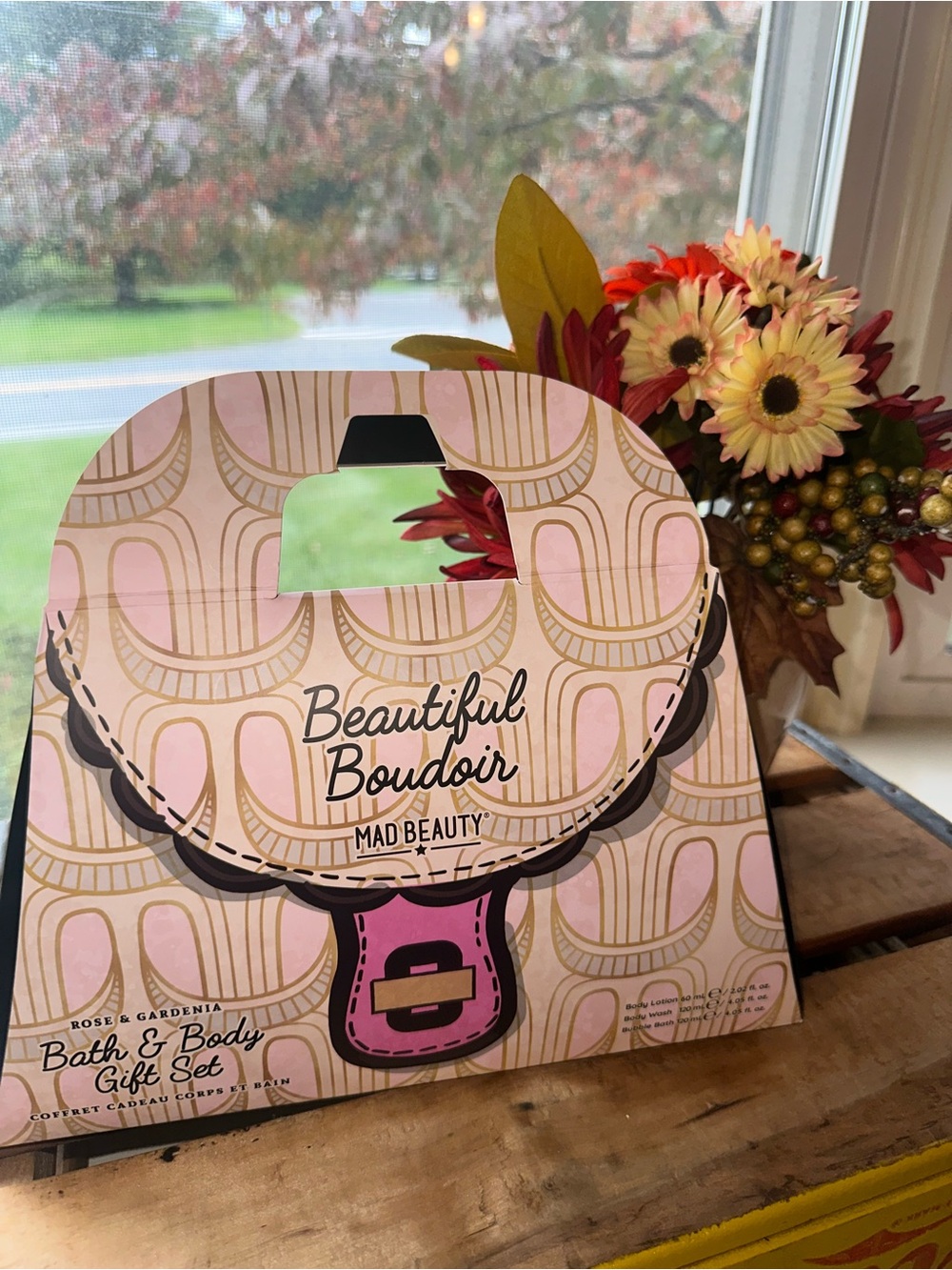 Beautiful Boudoir Mad Beauty Rose & Gardenia Bath & Body Gift Set ~ New - Picture 4 of 5